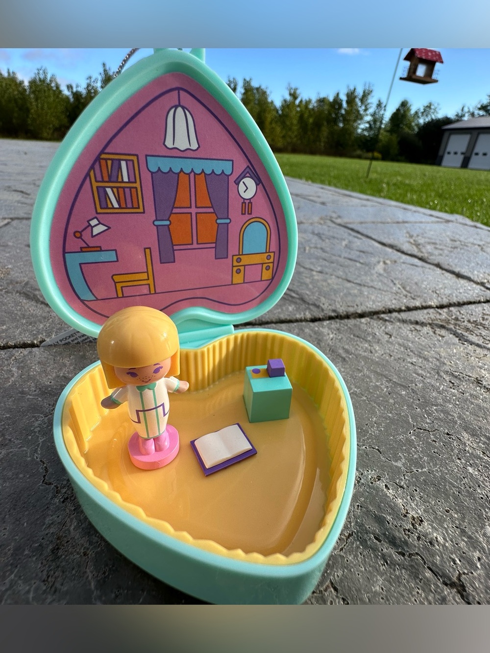 Ruz Polly Pocket Heart Compact Ornament